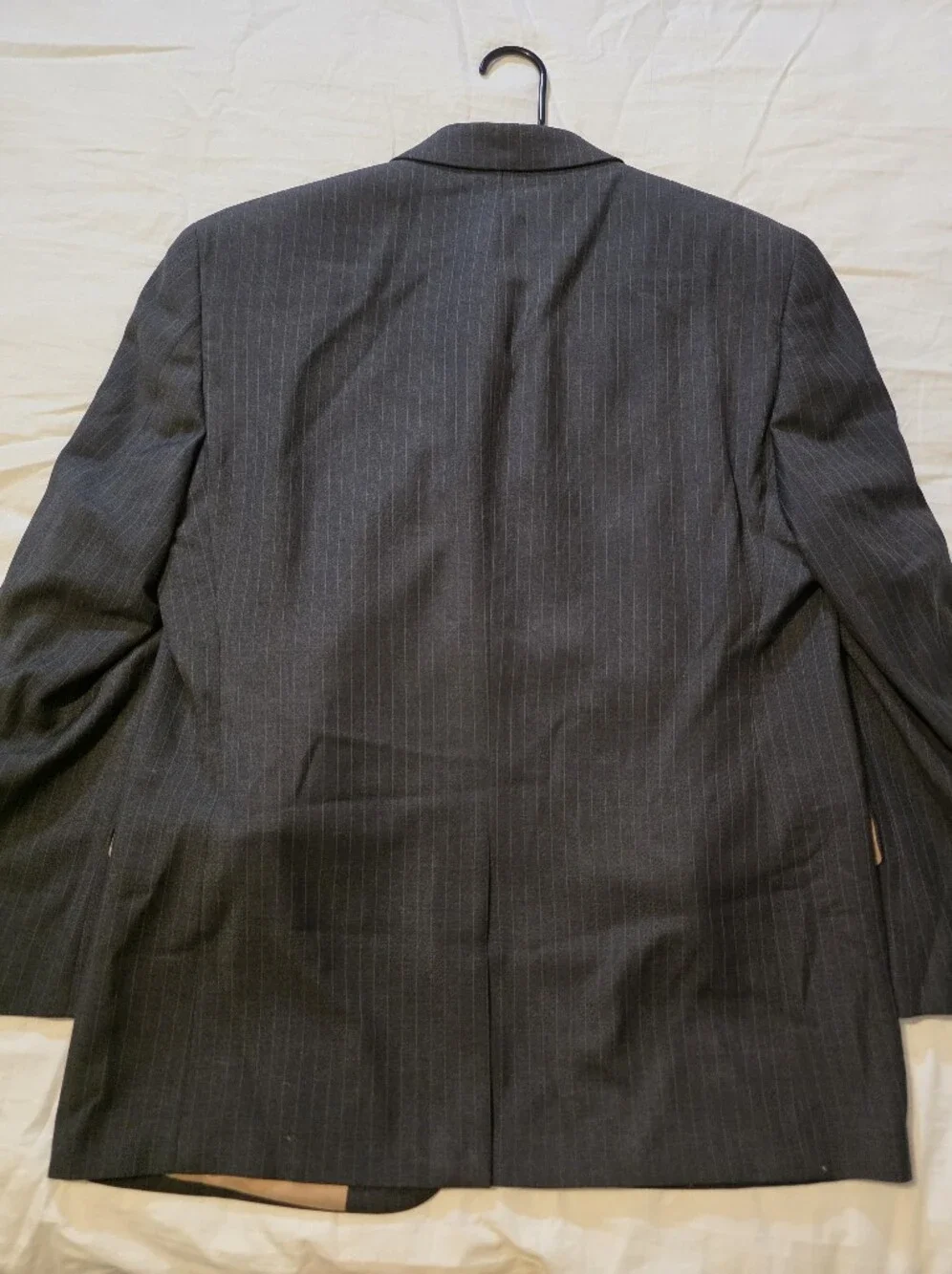 Izod Suit Men's Charcoal Pinstripe 38s Pants Are 31/31